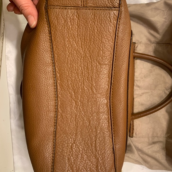 Michael Kors Large Pebbled Leather Shoulder Bag - Picture 9 of 16